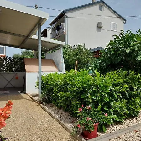 Apartments Jelicic Biograd Na Moru Exterior photo