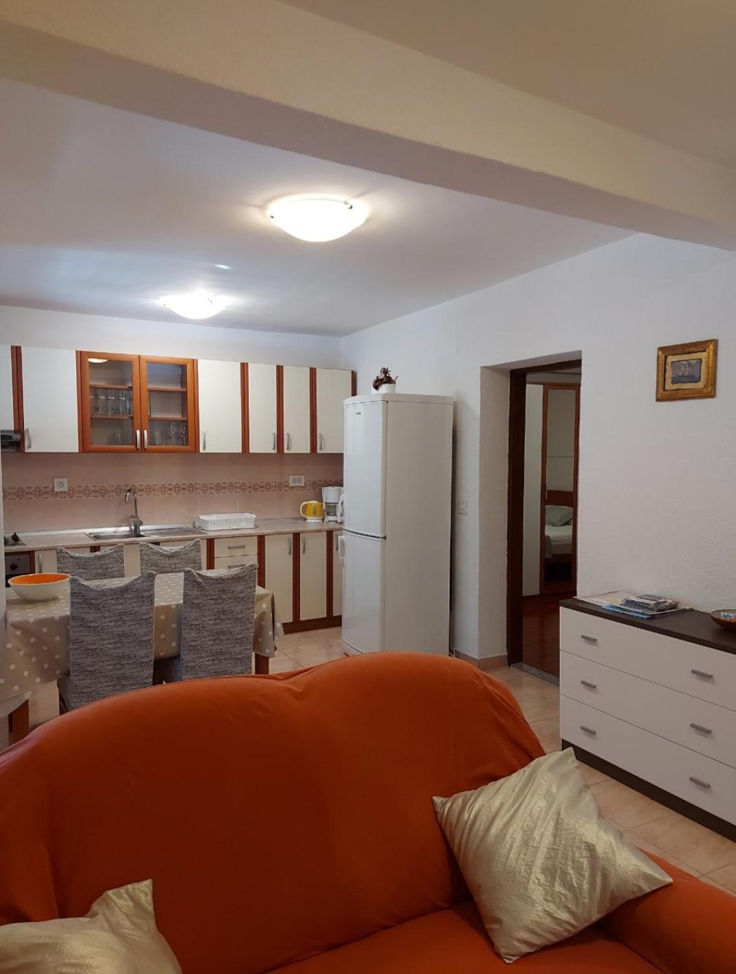 Apartment Jelicic *